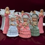 مجسمه دختر و گربه