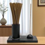 جا عودی به همراه جای عود یا گلدان